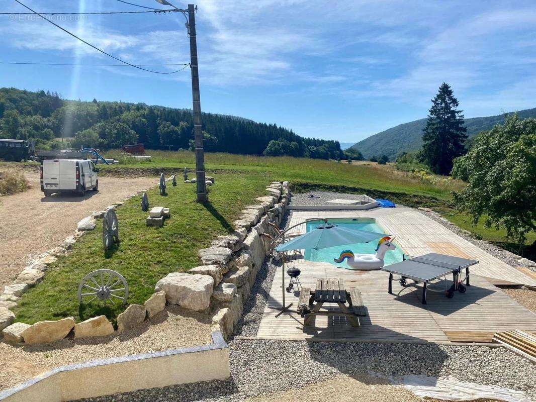 Maison à HAUTEVILLE-LOMPNES