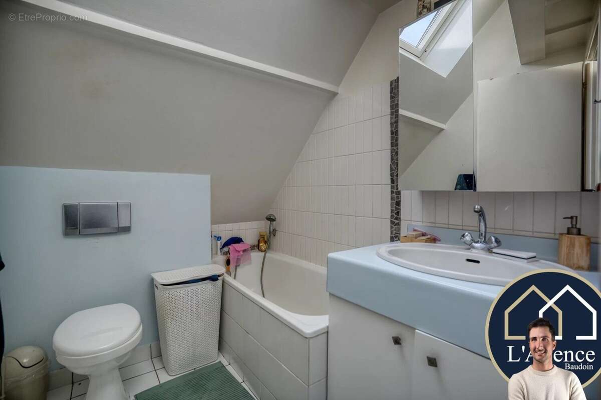 Appartement à EPERNON