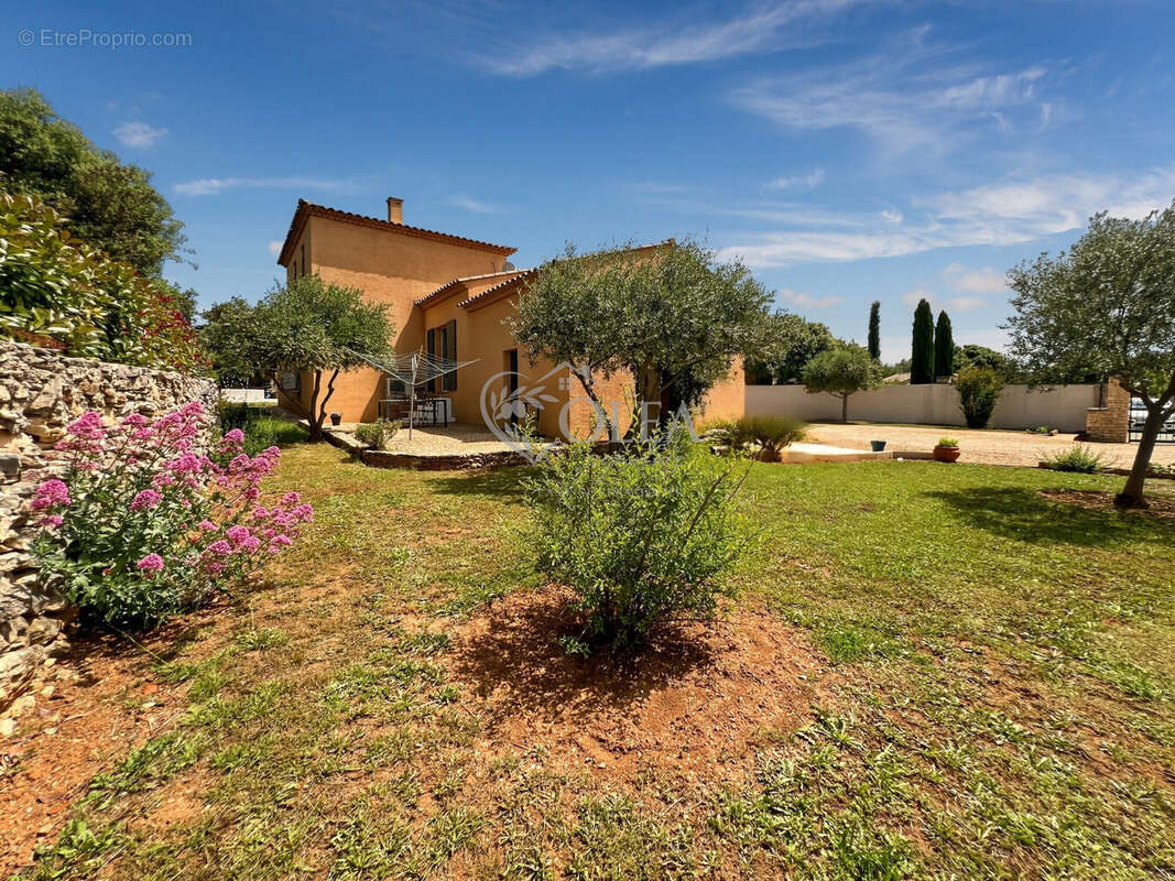 Maison à UZES