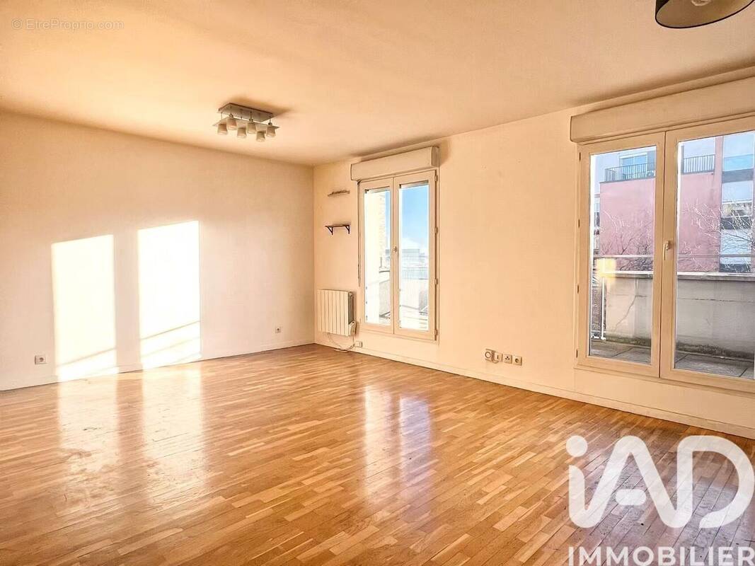 Photo 1 - Appartement à AUBERVILLIERS