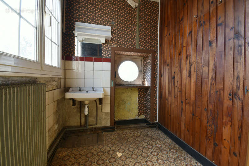 Maison à LE TEILLEUL