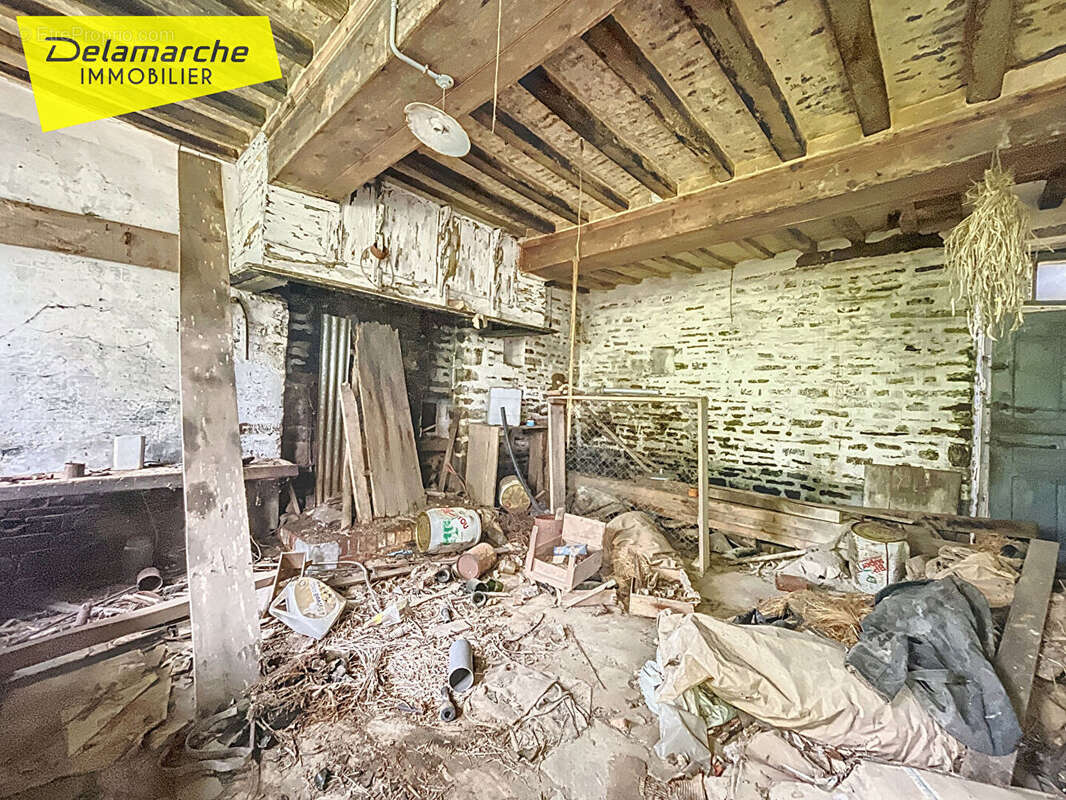Maison à CHAMPREPUS