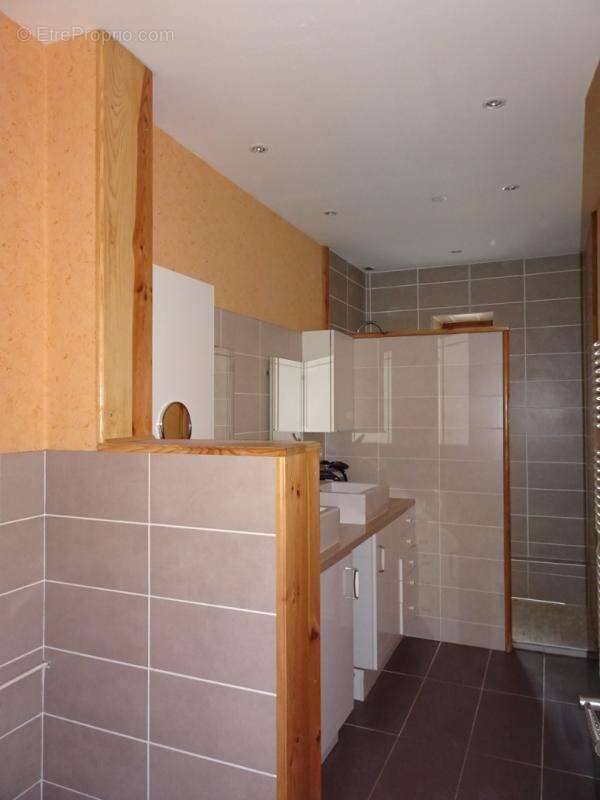 Maison à ESTIVAREILLES