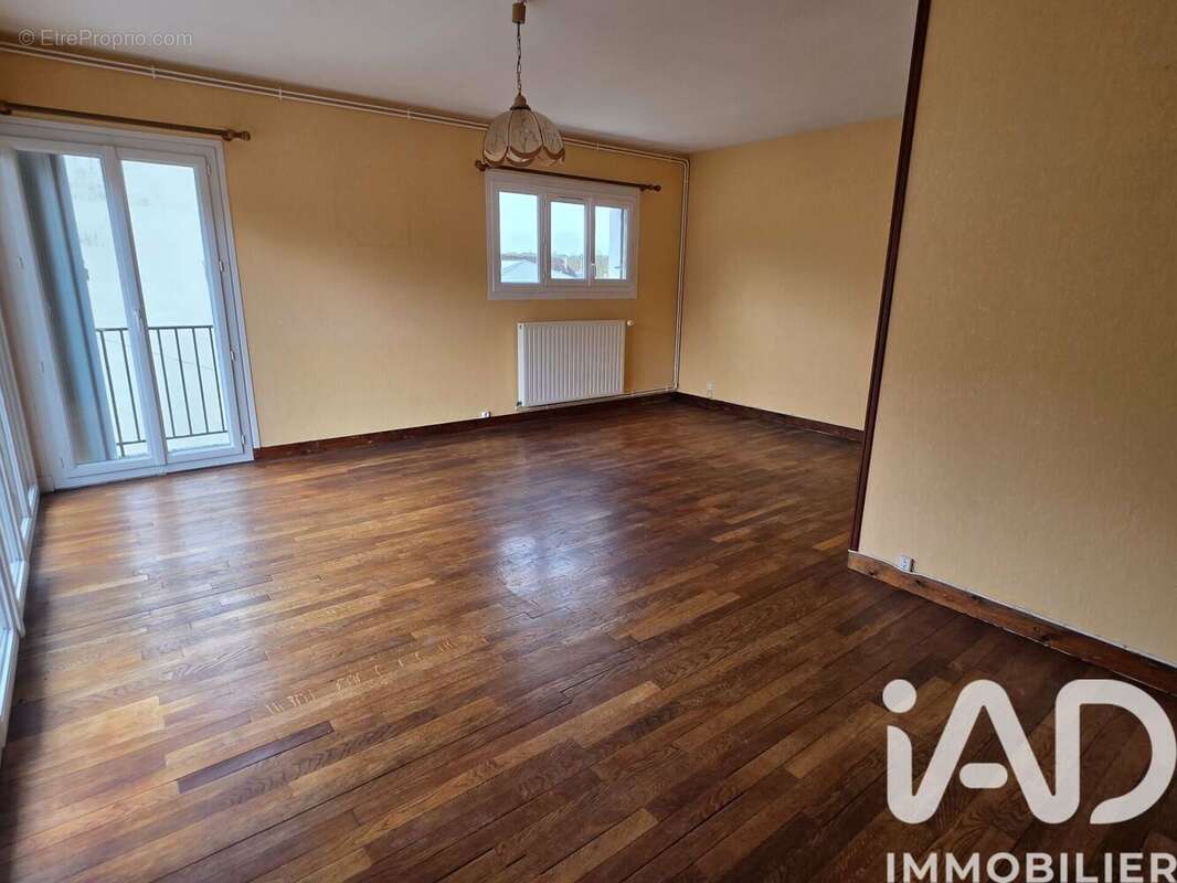 Photo 4 - Appartement à CONDE-SUR-NOIREAU