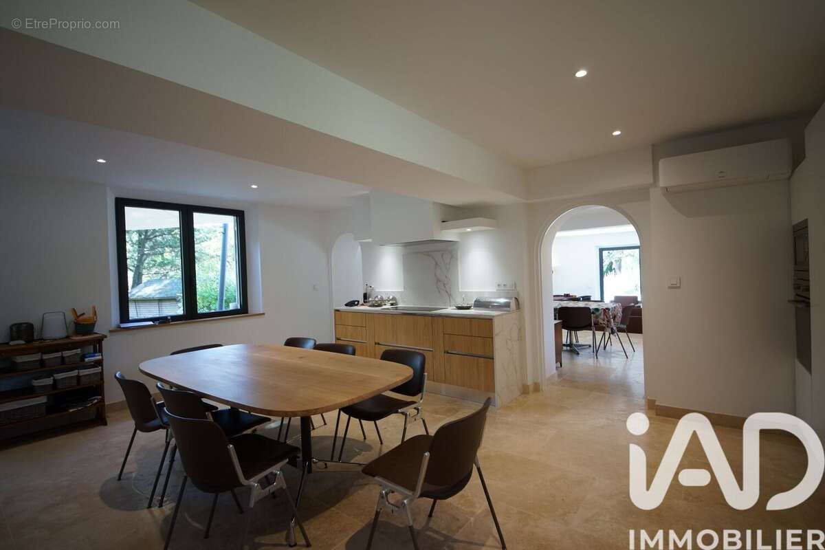 Photo 6 - Maison à VAISON-LA-ROMAINE