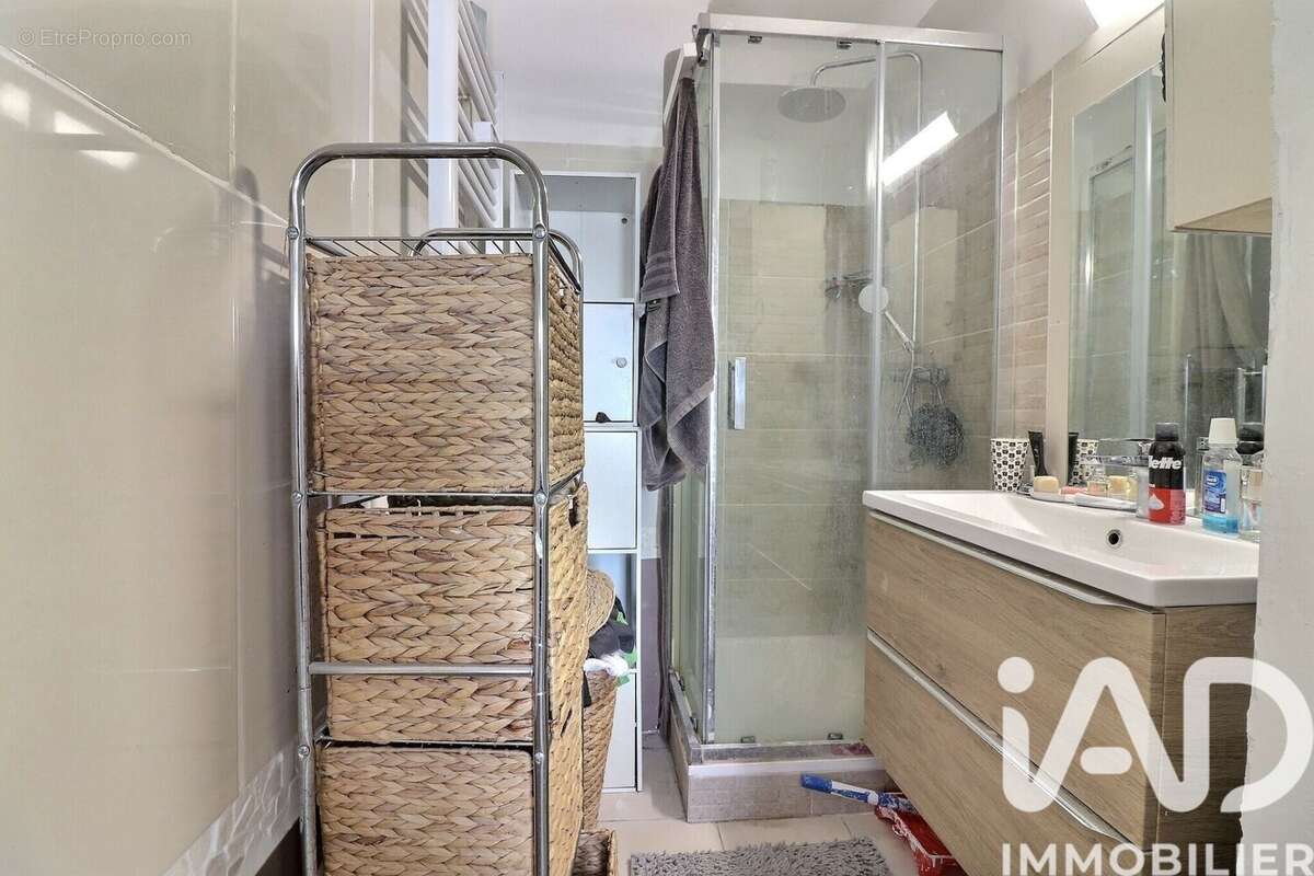 Photo 9 - Appartement à MARSEILLE-8E