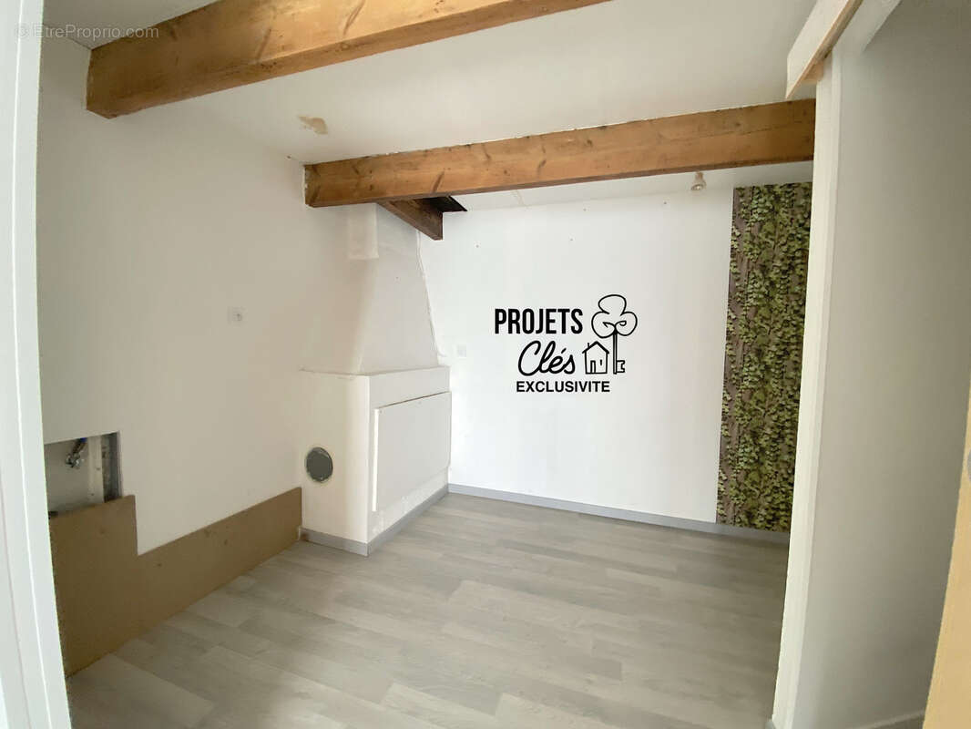 Maison à LE GIROUARD