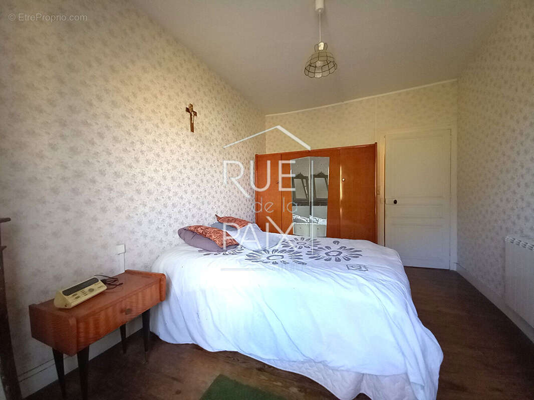 Maison Loudun 4 pièce(s) 80 m2 - photo 9