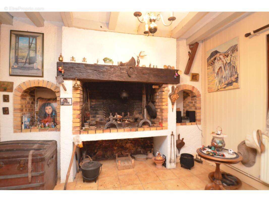 Maison à MONTPON-MENESTEROL