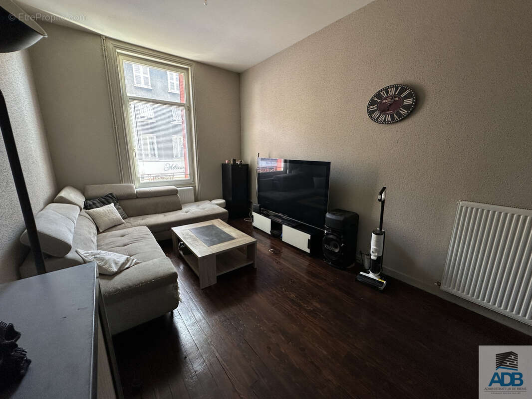 Appartement à LE COTEAU