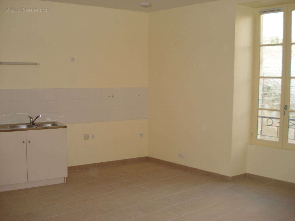 Appartement à FONTENAY-LE-COMTE