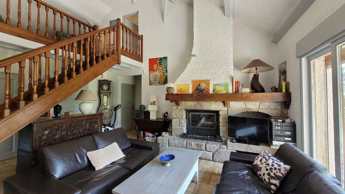 Maison à LE CHAMBON-SUR-LIGNON