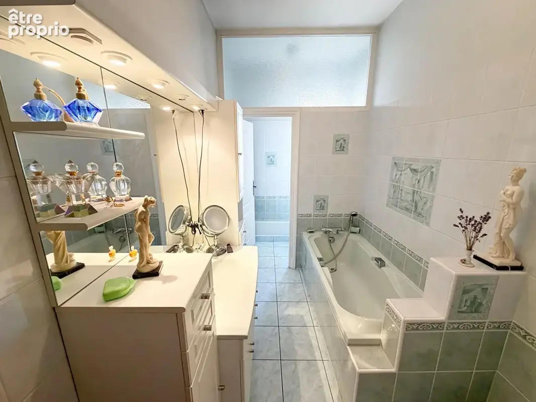 Appartement 5 pièces de 147,29 m2 - photo 11