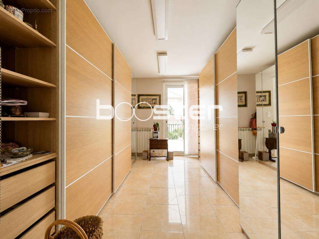 Cœur Côte Pavée – Belle maison familiale 5 chambres avec jardin & piscine - photo 8