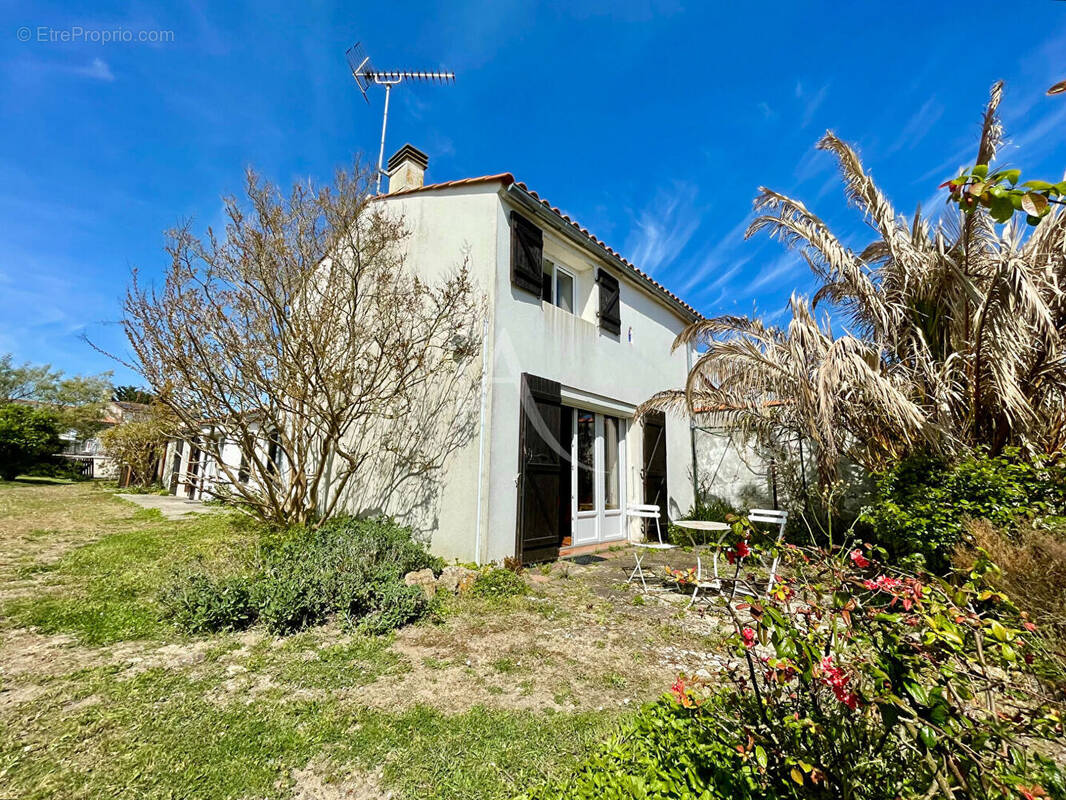 Maison à SAINT-MICHEL-EN-L'HERM