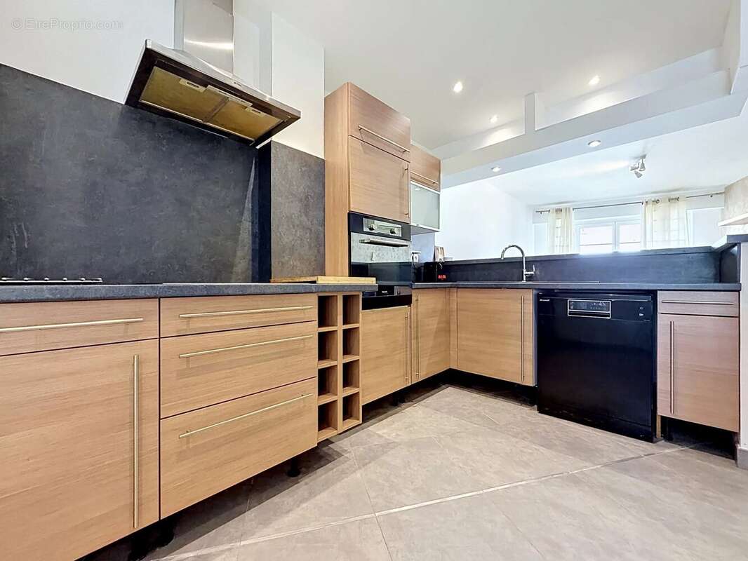 Appartement à CAGNES-SUR-MER