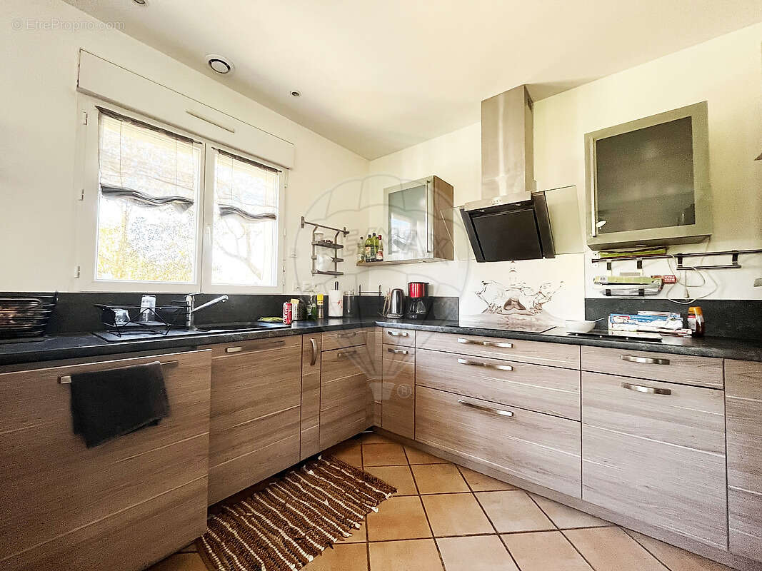 Maison à SAINT-SULPICE-DE-ROYAN