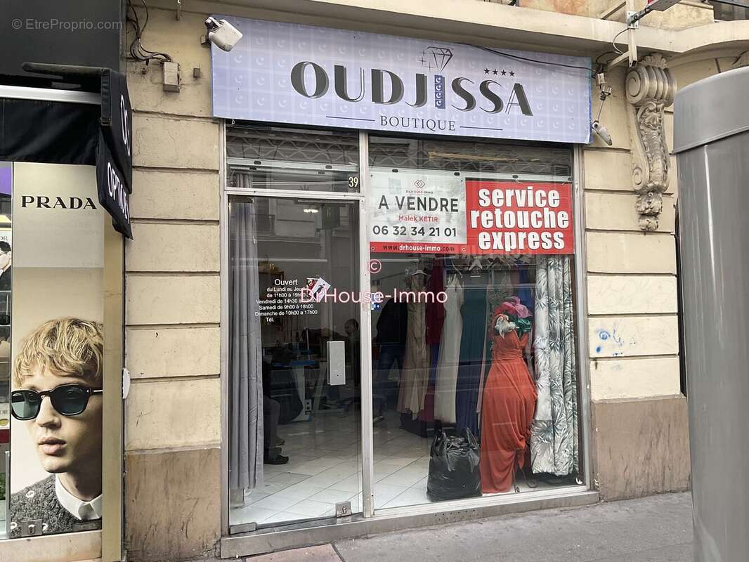 Commerce à PARIS-9E