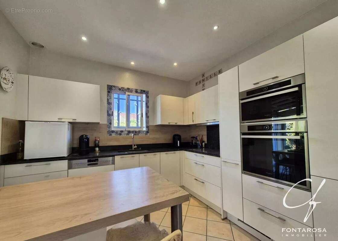 Maison à SAINT-RAPHAEL