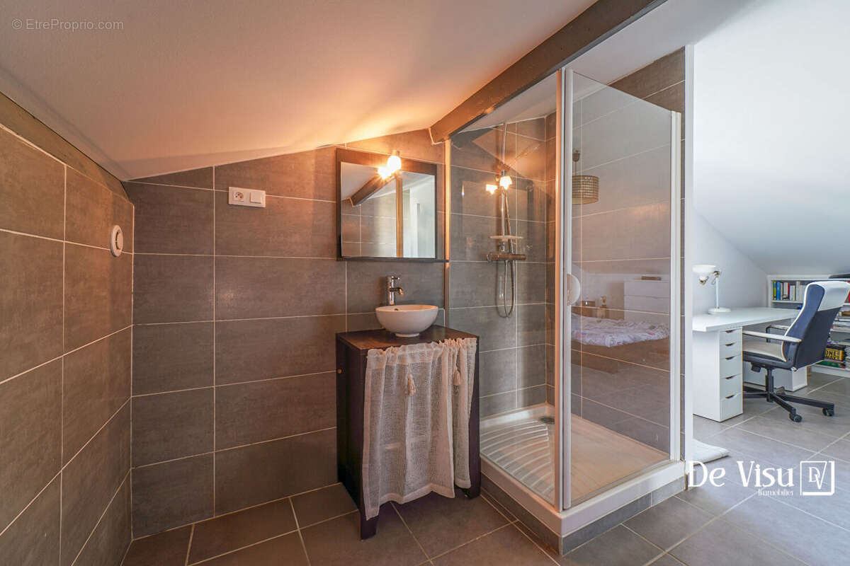 Maison à SAINT-JEAN-DE-VEDAS