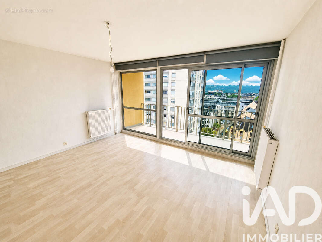 Photo 2 - Appartement à ROUEN