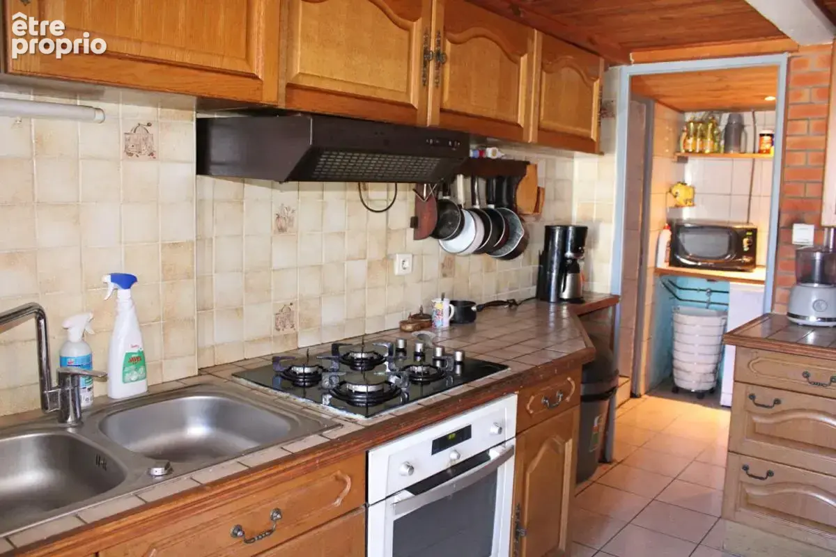Exclusivité  sur Chasseradès Maison 6 chambres et terrasse - photo 4