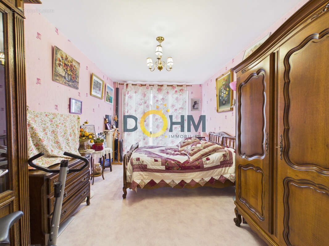Appartement à SAINT-ETIENNE