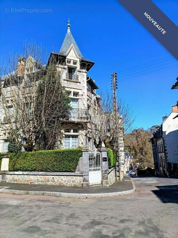 Maison à LA BOURBOULE