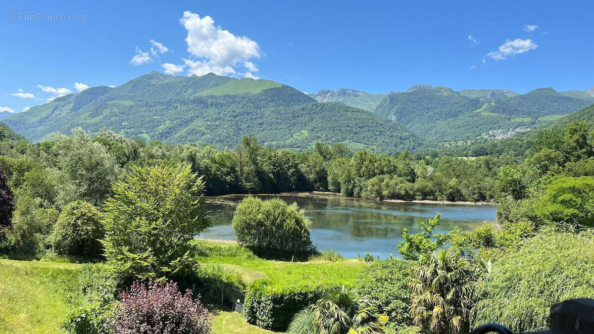 Maison 310 m² à Laruns  - photo 2