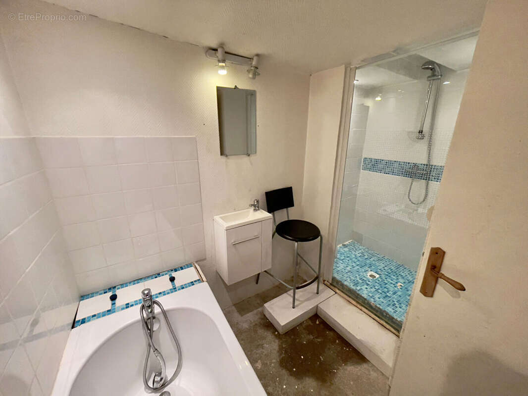 Maison à IVOY-LE-PRE