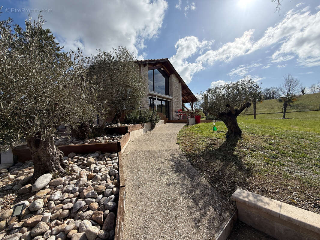 Maison à LALBENQUE