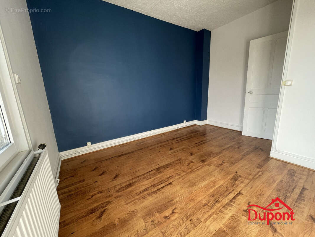 Maison à SAINT-QUENTIN