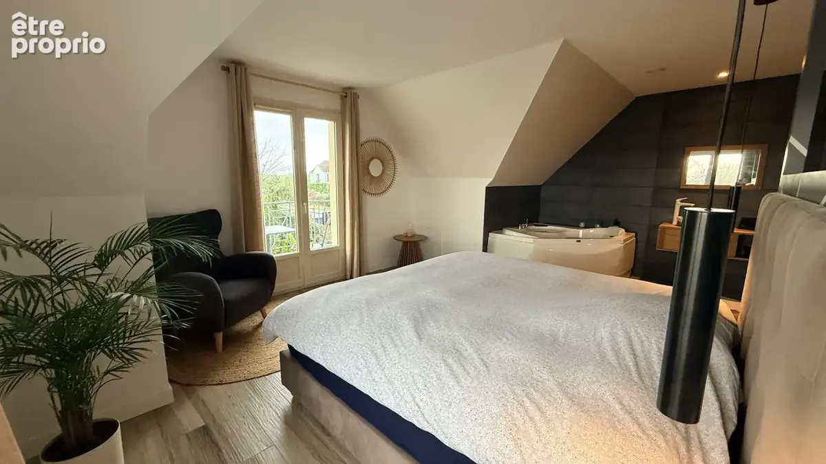 Propriété avec piscine, jardin arboré, garage et studio - photo 13