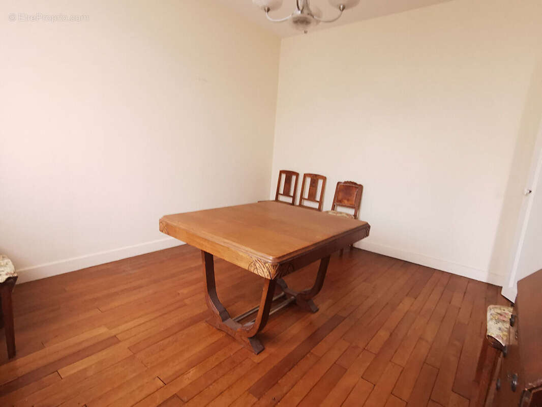 Maison à CHATELLERAULT