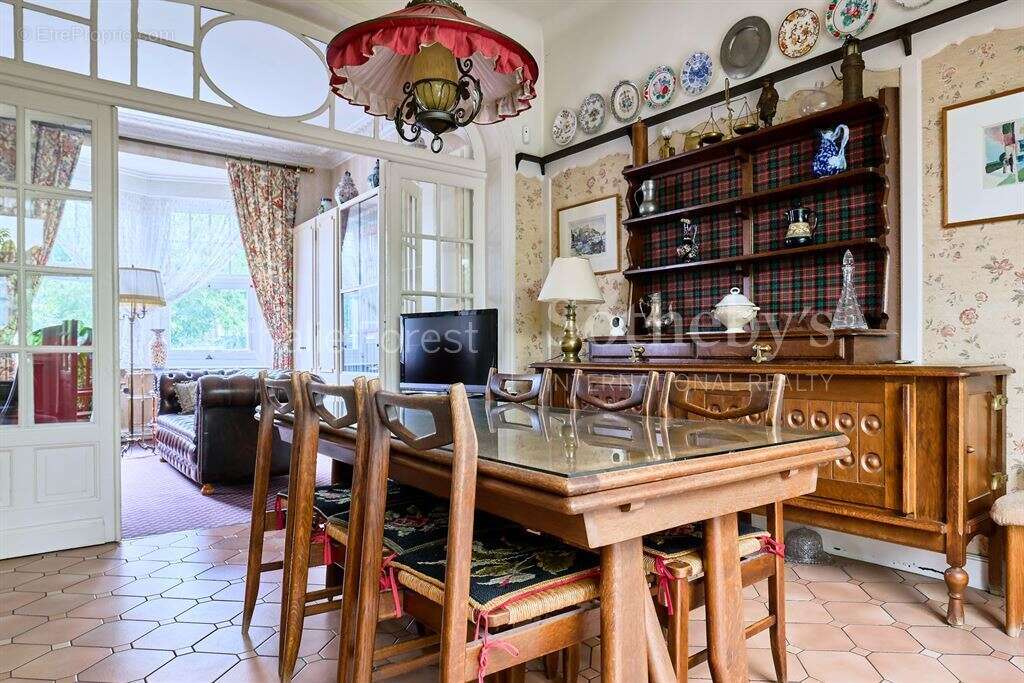 Maison à MARCQ-EN-BAROEUL