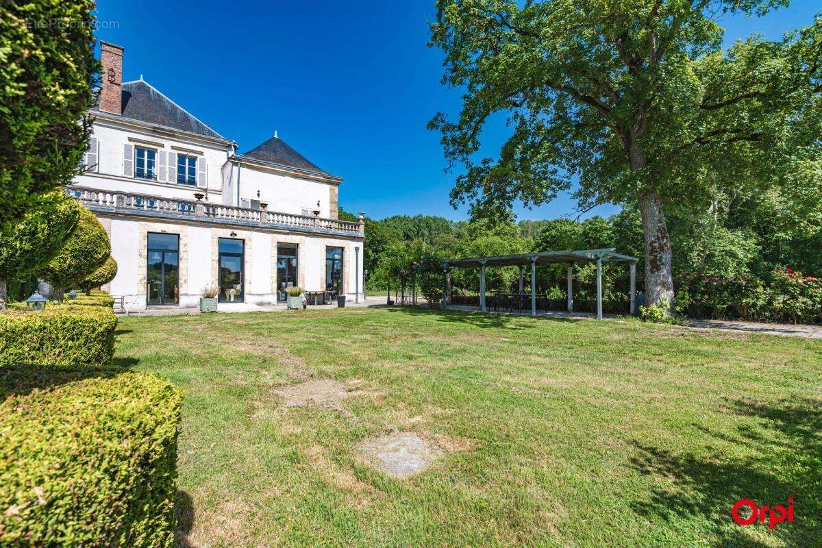 Maison à VAL-DE-VESLE