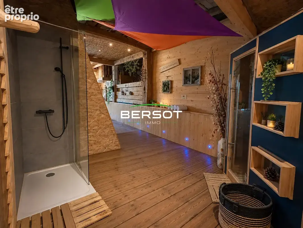 Vellerot-lès-Vercel Bâtisse de caractère de 300 m² avec espace bien-être - photo 16