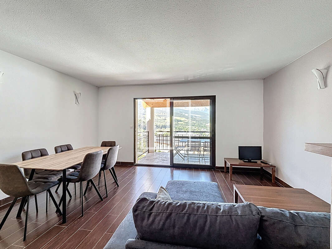 Appartement à JAUSIERS