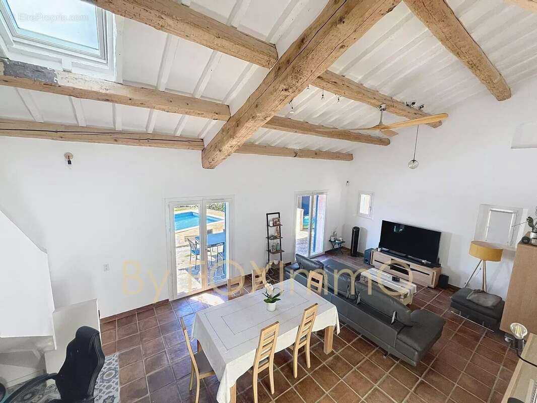 Maison à LES ADRETS-DE-L'ESTEREL