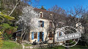 Maison à BEYNAC-ET-CAZENAC