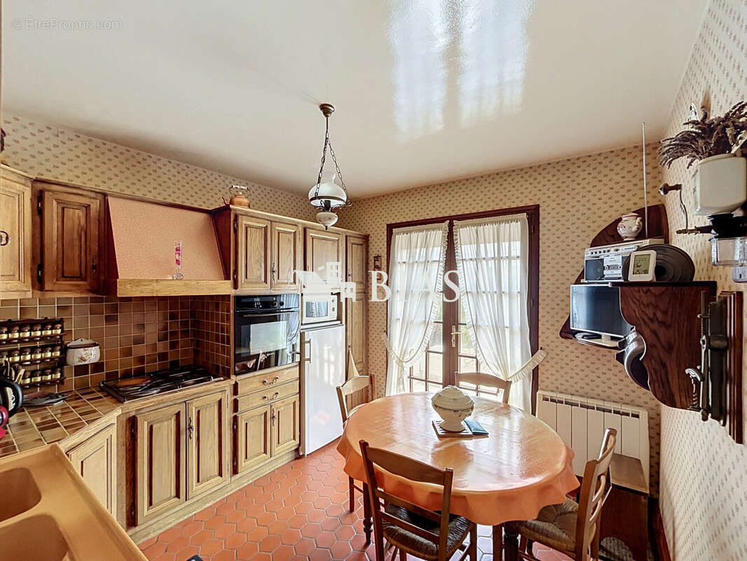 Maison 98 m² à Tordouet  - photo 6