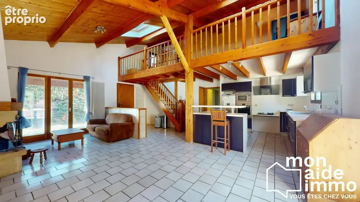Maison 5 pièces 129 m² à vendre à Fargues-Saint-Hilaire (33370) - photo 5