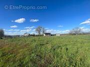 Terrain à SAINT-ANDRE-SUR-VIEUX-JONC