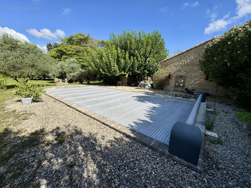 Maison à PIOLENC