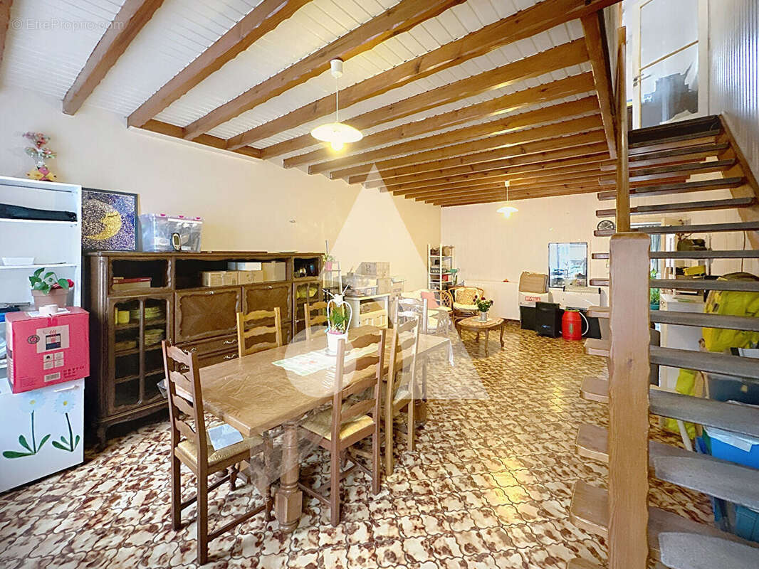 Maison à VIEUX-CONDE
