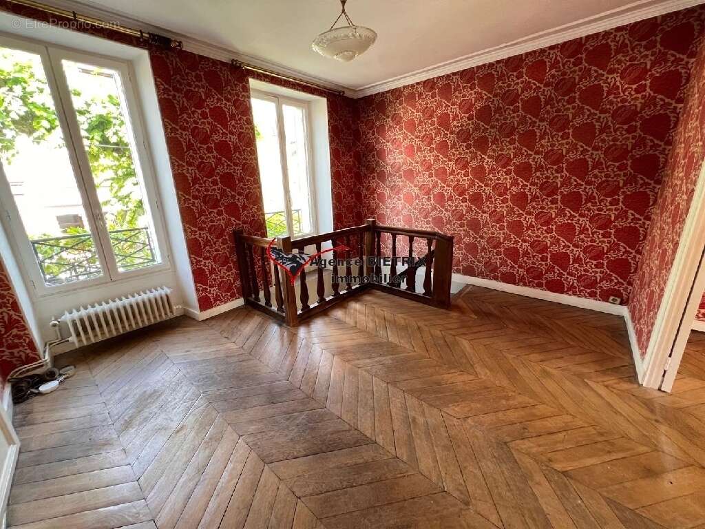 Maison à L'ISLE-ADAM