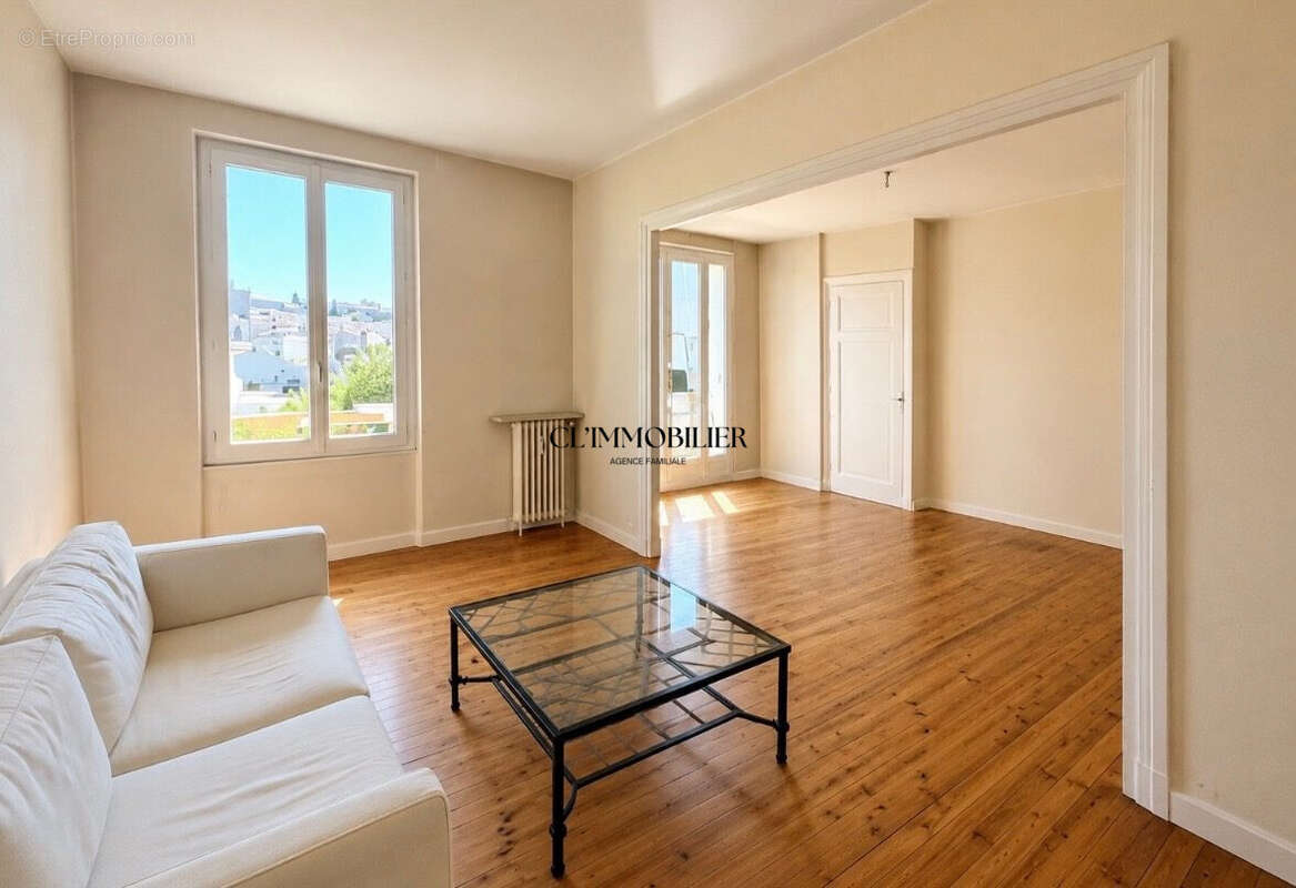 Appartement à SAINT-ETIENNE