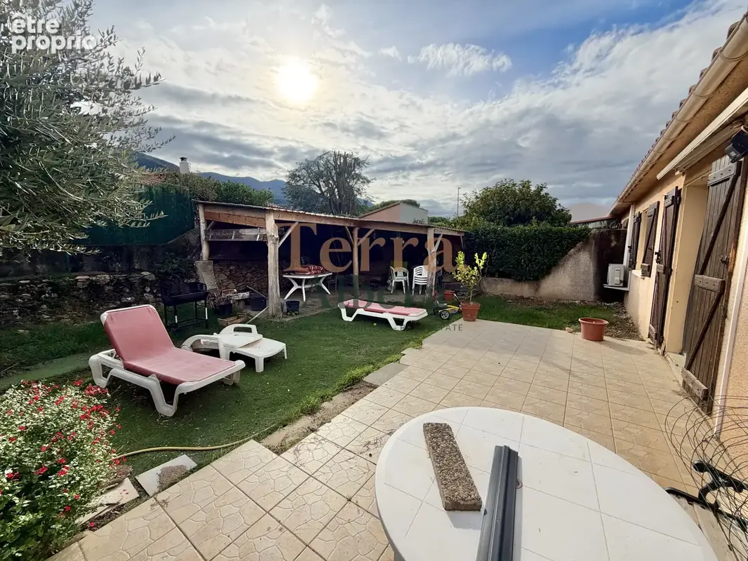 Laroque des Albères - Belle Maison plain-pied · Jardin paysagé · Vue Albères - photo 12