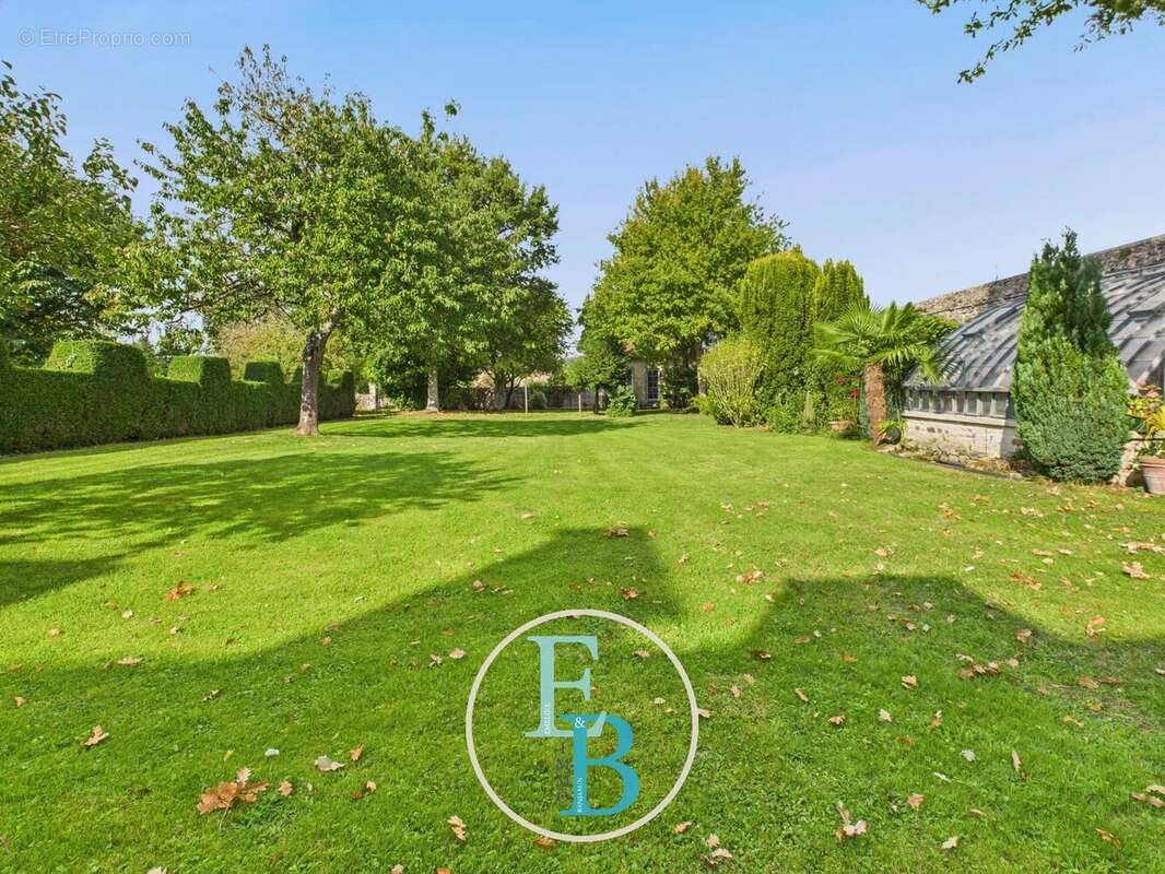 Maison à BRETTEVILLE-SUR-LAIZE