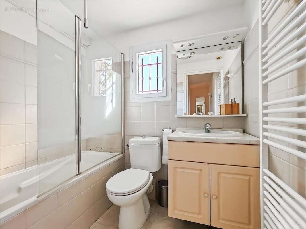 Photo 8 - Appartement à TOURRETTES